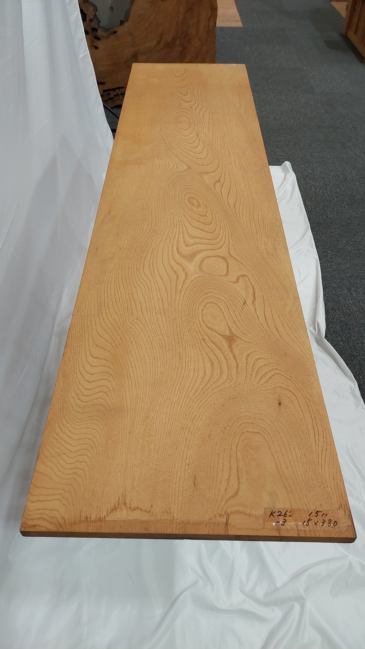 C0012 ケヤキ 無垢一枚板 1,550mm × 380mm × 20mm