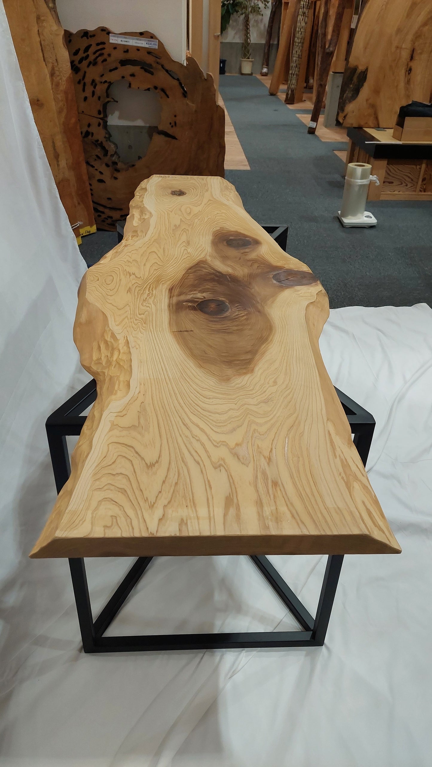 C0004 Solid cedar table top 1,830mm x 330mm~570mm x 50mm